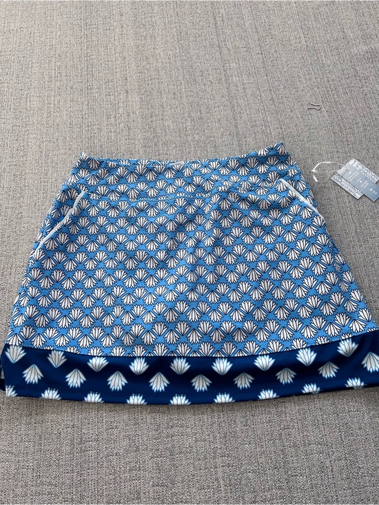 Sigrid Olsen Dresses & Skirts - Sigrid Olsen Navy Blue Printed Mini Skort w Pockets NWT. Size M